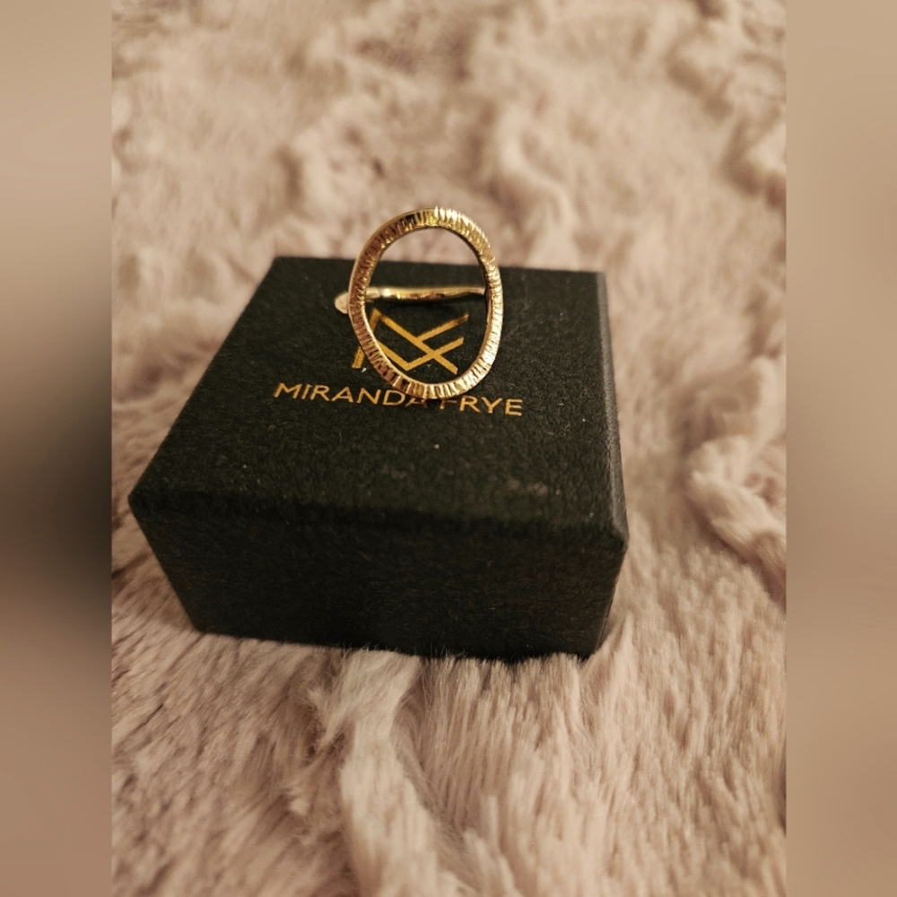 Miranda Frye Gold Circle Ring Size 6